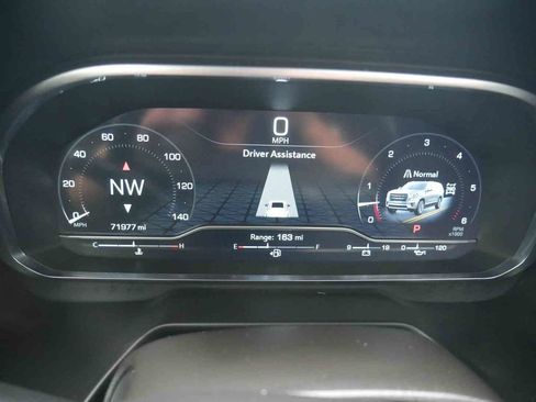 Used 2024 GMC Yukon XL AT4 w/ Technology Package AWD/4WD image 44