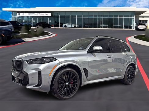 Used 2026 BMW X5 xDrive40i w/ M Sport Package image 1