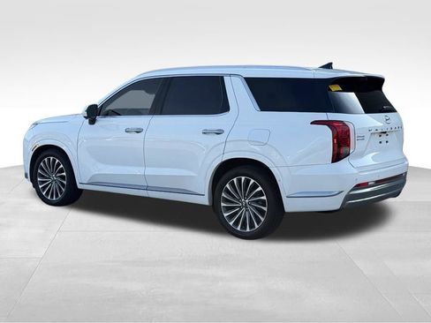 Used 2024 Hyundai Palisade Calligraphy AWD/4WD image 3