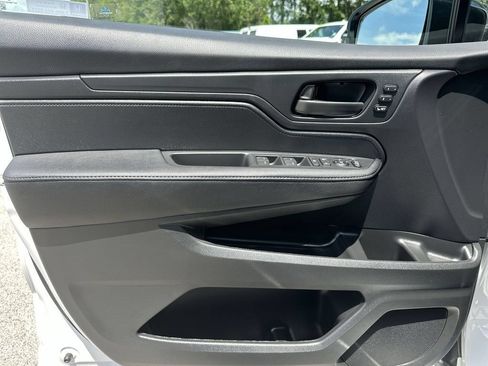 Used 2025 Honda Odyssey Sport-L image 23