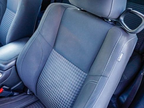 Used 2018 Dodge Challenger SXT w/ Blacktop Package image 25