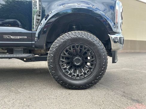 Used 2025 Ford F350 Lariat w/ Camper Package AWD/4WD image 2