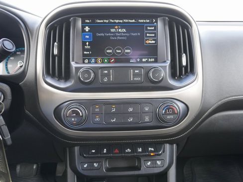 Used 2021 GMC Canyon Denali image 13