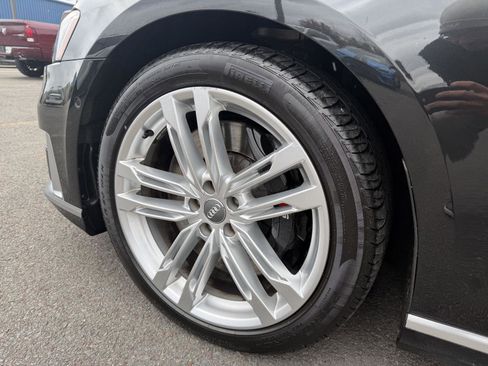 Used 2020 Audi S8 L w/ S8 Executive Package image 52