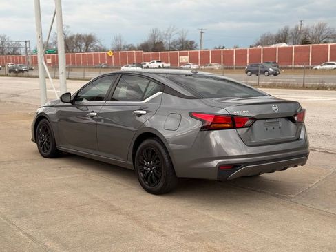 Used 2020 Nissan Altima 2.5 S FWD image 10