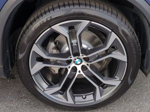 Used 2022 BMW X5 sDrive40i w/ Executive Package RWD image 13