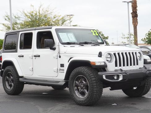 Used 2022 Jeep Wrangler Unlimited Sahara image 4