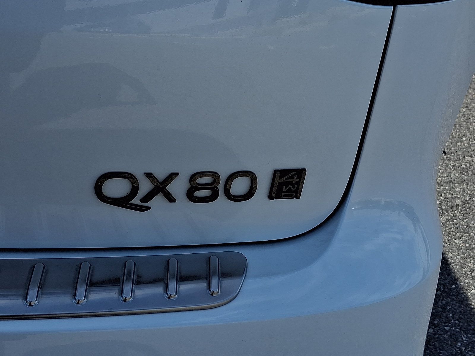 Used 2025 INFINITI QX80 Autograph w/ Premium Cargo Package AWD/4WD image 34