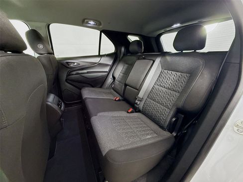 Used 2024 Chevrolet Equinox LT image 23
