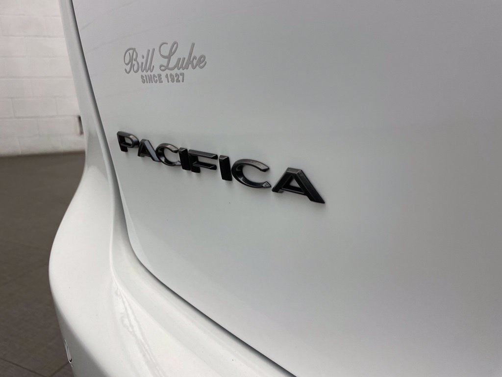 New 2027 Chrysler Pacifica Select FWD image 6
