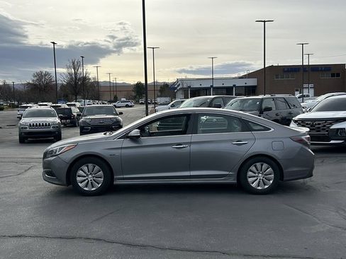 Used 2017 Hyundai Sonata SE image 7