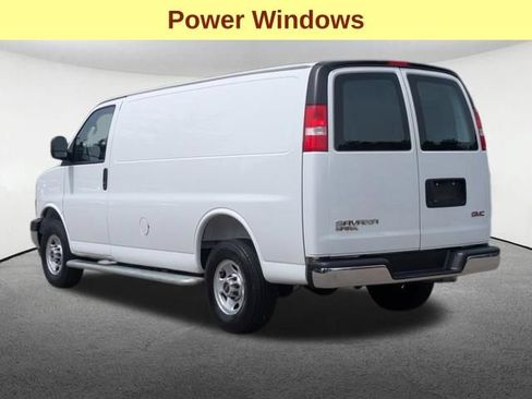 Used 2025 GMC Savana 2500 w/ Driver Convenience Package RWD image 7