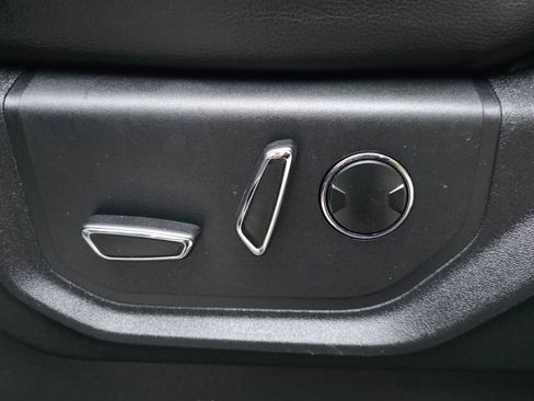 Used 2017 Ford F250 Lariat w/ Lariat Ultimate Package image 13