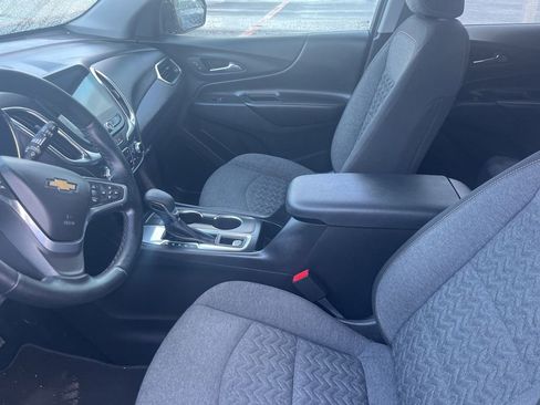 Used 2023 Chevrolet Equinox LT FWD image 4
