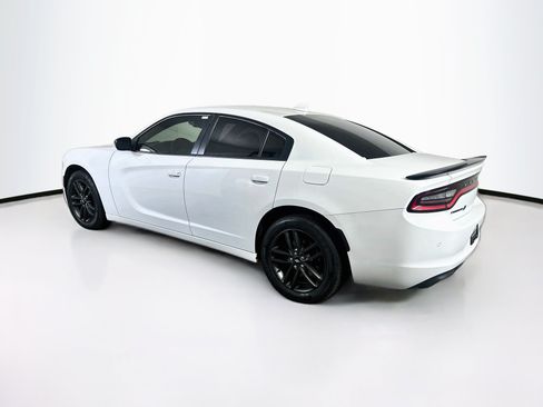 Used 2019 Dodge Charger SXT w/ Blacktop Package AWD/4WD image 5