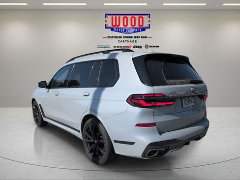 Used 2025 BMW X7 M60i w/ Executive Package AWD/4WD image 7