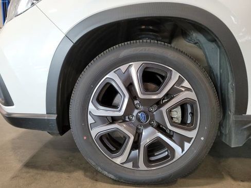 Used 2020 Subaru Ascent Limited w/ Technology Package AWD/4WD image 13
