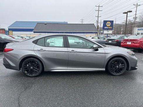 New 2026 Toyota Camry SE image 6