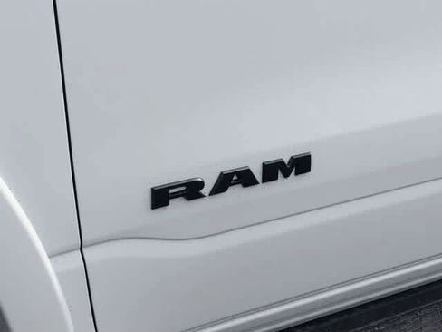 New 2025 RAM 1500 Big Horn image 12