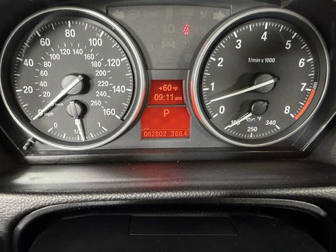 Used 2012 BMW 335i xDrive Coupe AWD/4WD image 35