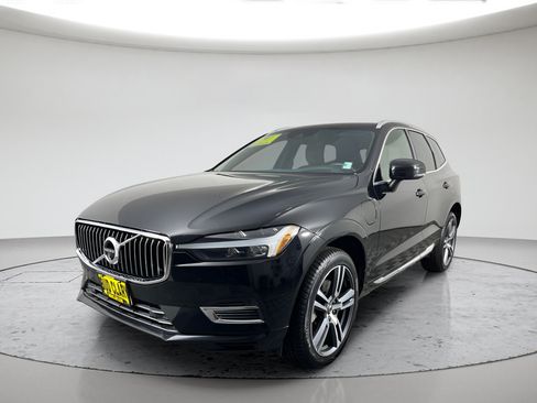 Used 2021 Volvo XC60 T8 Inscription Expression w/ Advanced Package AWD/4WD image 7