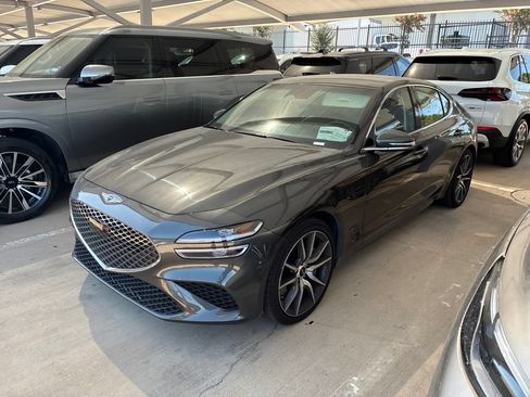 Used 2026 Genesis G70 2.5T RWD image 4