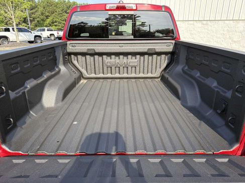 New 2026 GMC Canyon Elevation w/ Convenience Package RWD image 27