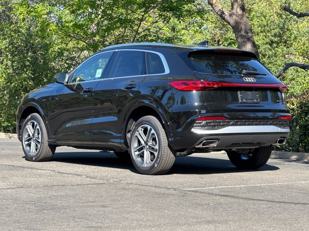 New 2026 Audi Q5 Premium AWD/4WD image 7