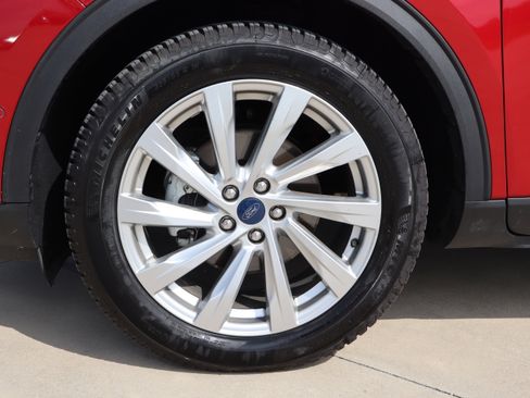 Used 2022 Ford Escape Titanium w/ Titanium Elite Package image 35