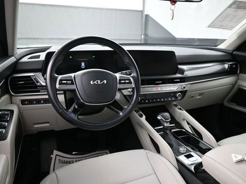 Used 2024 Kia Telluride S w/ S Sunroof Package FWD image 24