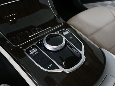 Used 2019 Mercedes-Benz C 300 Sedan image 15