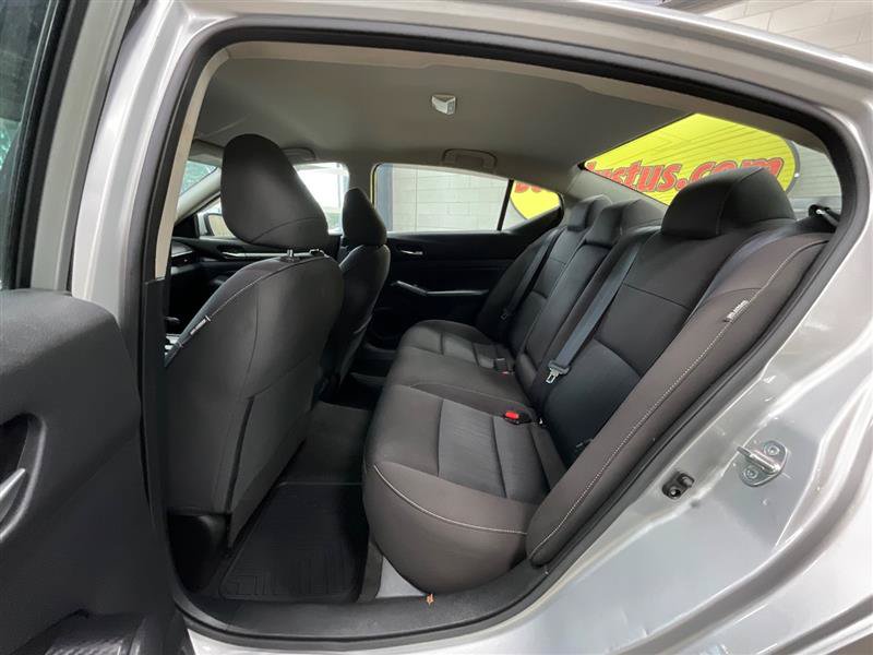 Used 2022 Nissan Altima 2.5 SV FWD image 19
