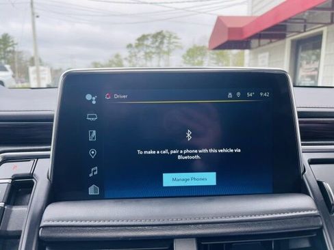 Used 2024 Chevrolet Tahoe Z71 w/ Luxury Package image 34