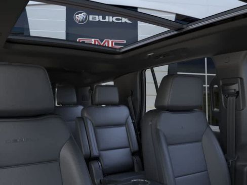 New 2026 GMC Yukon Denali w/ Sun & Power Step Package AWD/4WD image 24