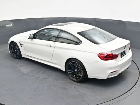 Used 2018 BMW M4 Coupe RWD image 24
