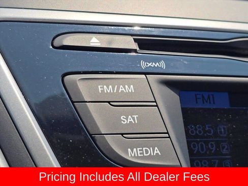 Used 2014 Hyundai Elantra SE FWD image 21