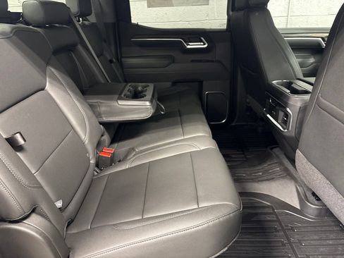 New 2026 GMC Sierra 1500 SLT w/ SLT Premium Plus Package AWD/4WD image 12