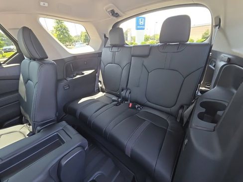 New 2026 Honda Pilot EX-L image 13