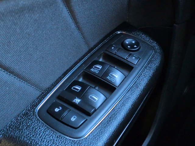 Used 2019 Dodge Charger R/T w/ Driver Confidence Group RWD image 23