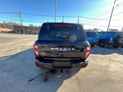 Used 2025 Ford Bronco Sport Badlands image 6