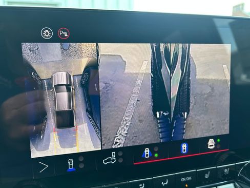 New 2026 GMC Canyon Denali image 30