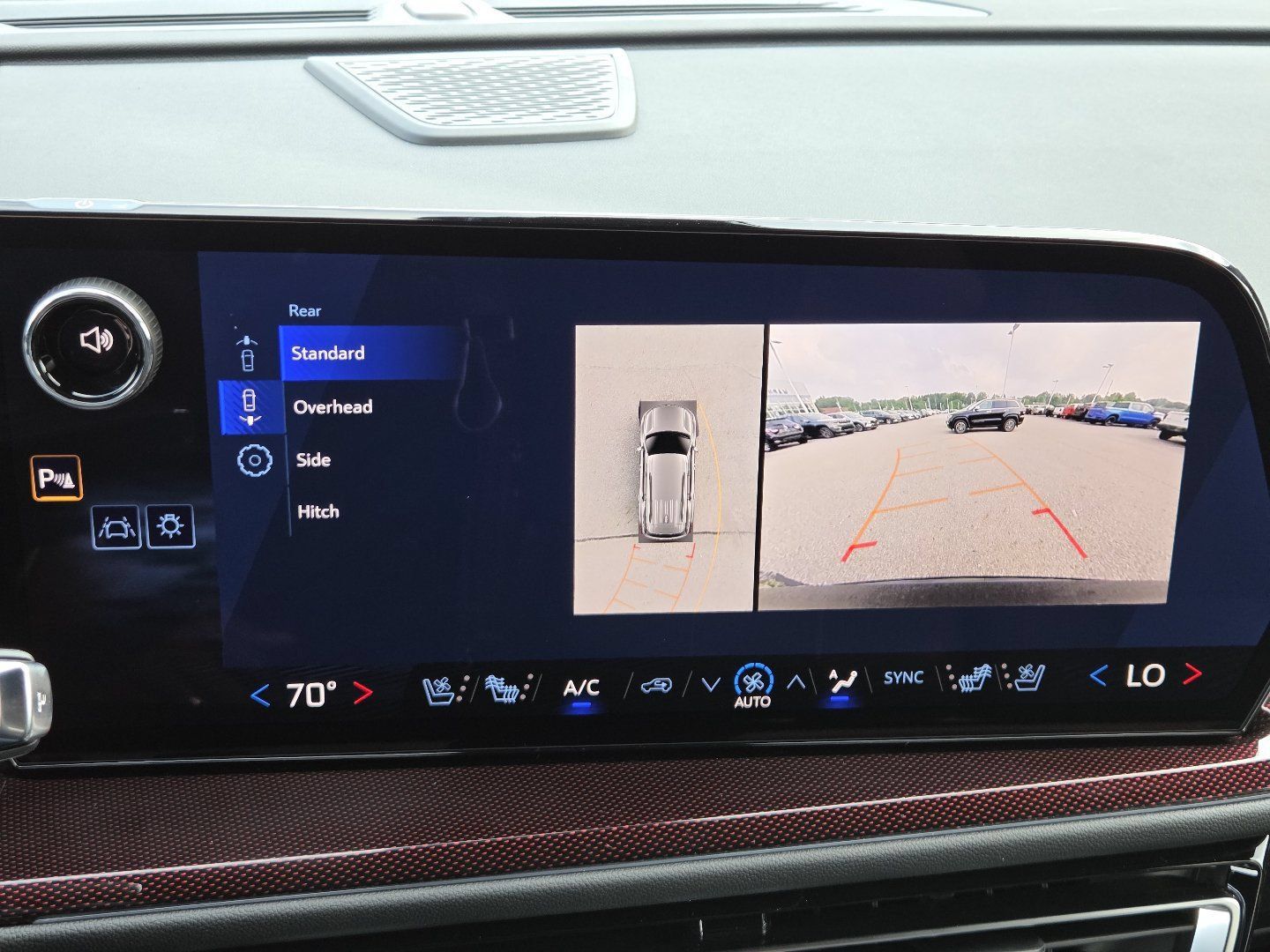 New 2026 Chevrolet Traverse RS AWD/4WD image 10