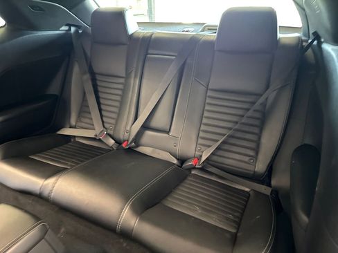 Used 2014 Dodge Challenger R/T Plus RWD image 25