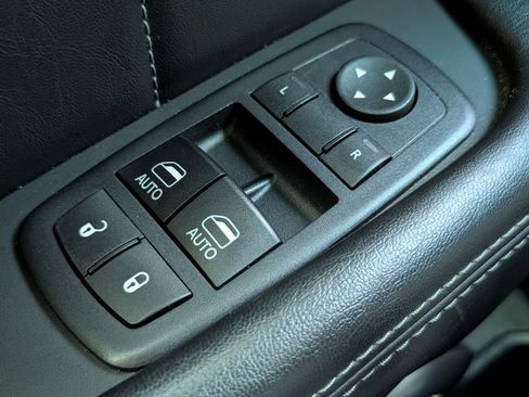 Used 2017 Dodge Challenger T/A image 20