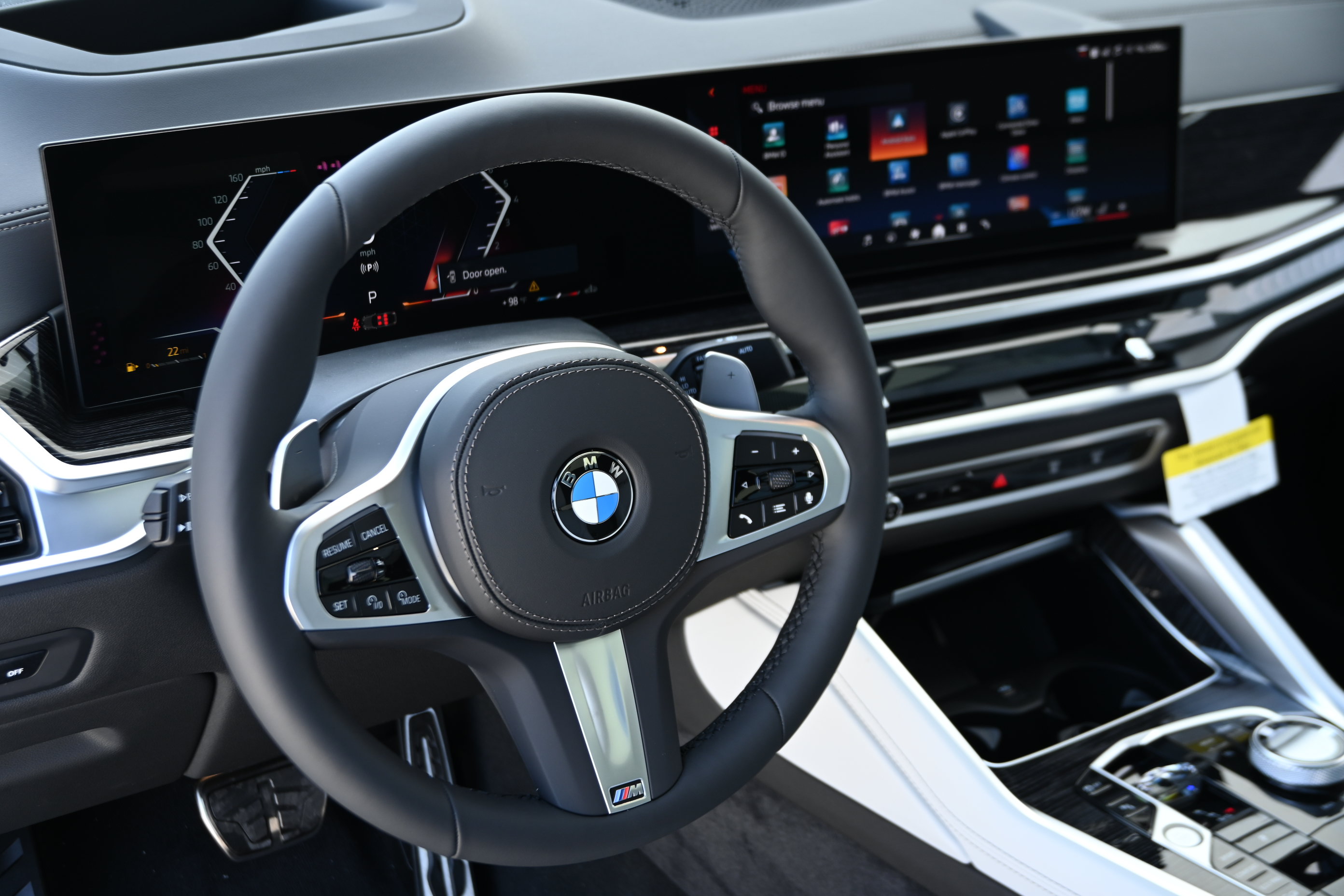 New 2027 BMW X6 xDrive40i w/ Executive Package AWD/4WD image 13