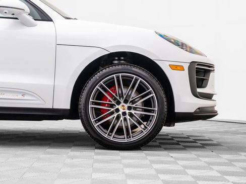 New 2026 Porsche Macan S image 34