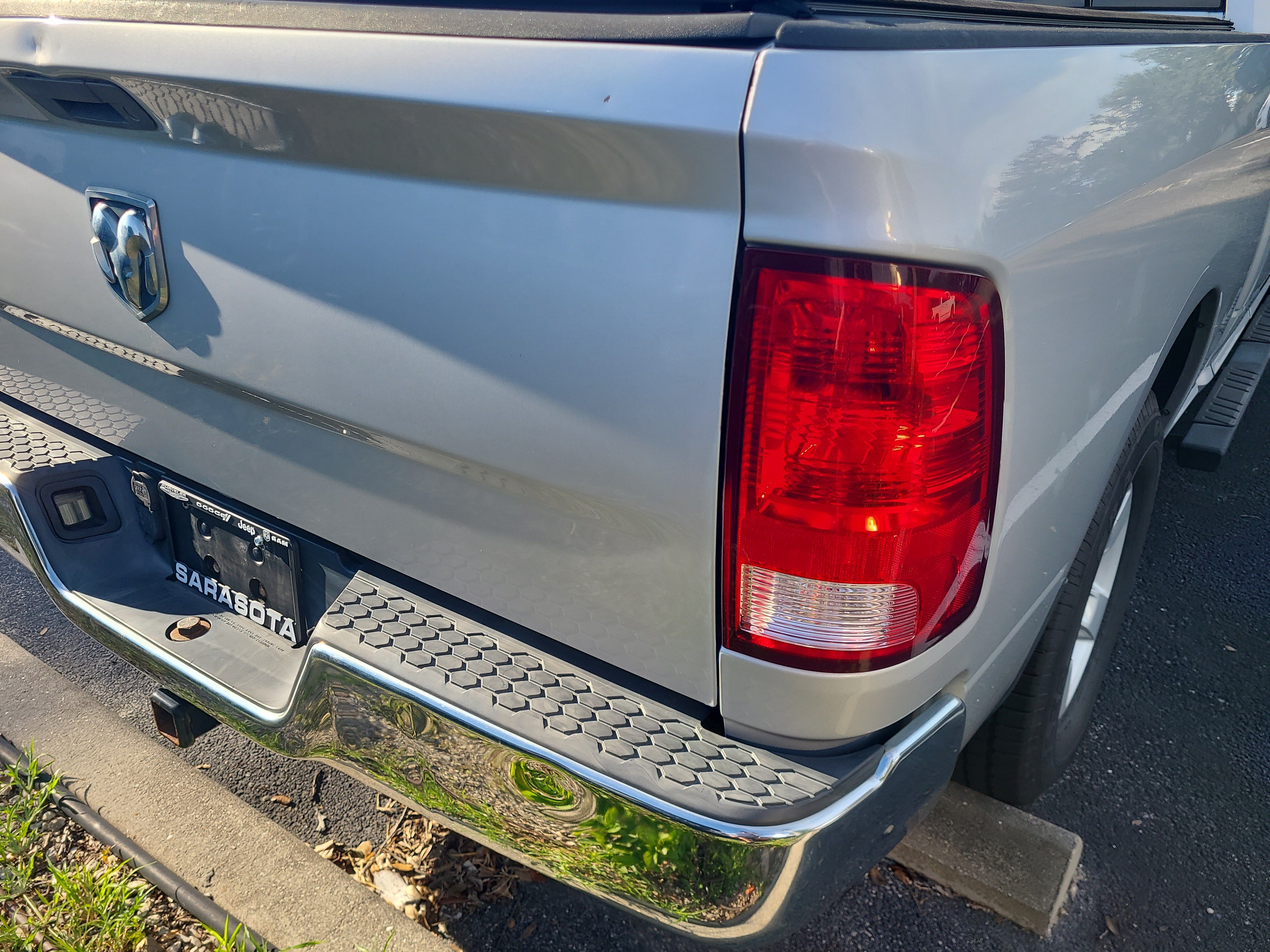 Used 2016 RAM 1500 Classic SLT RWD image 10