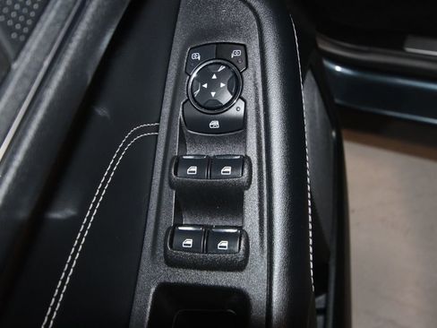 Used 2023 Ford Edge Titanium AWD/4WD image 6