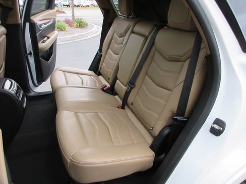 Used 2019 Cadillac XT5 Platinum image 25