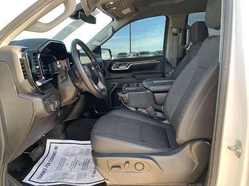 Certified 2026 Chevrolet Silverado 1500 LT AWD/4WD image 17